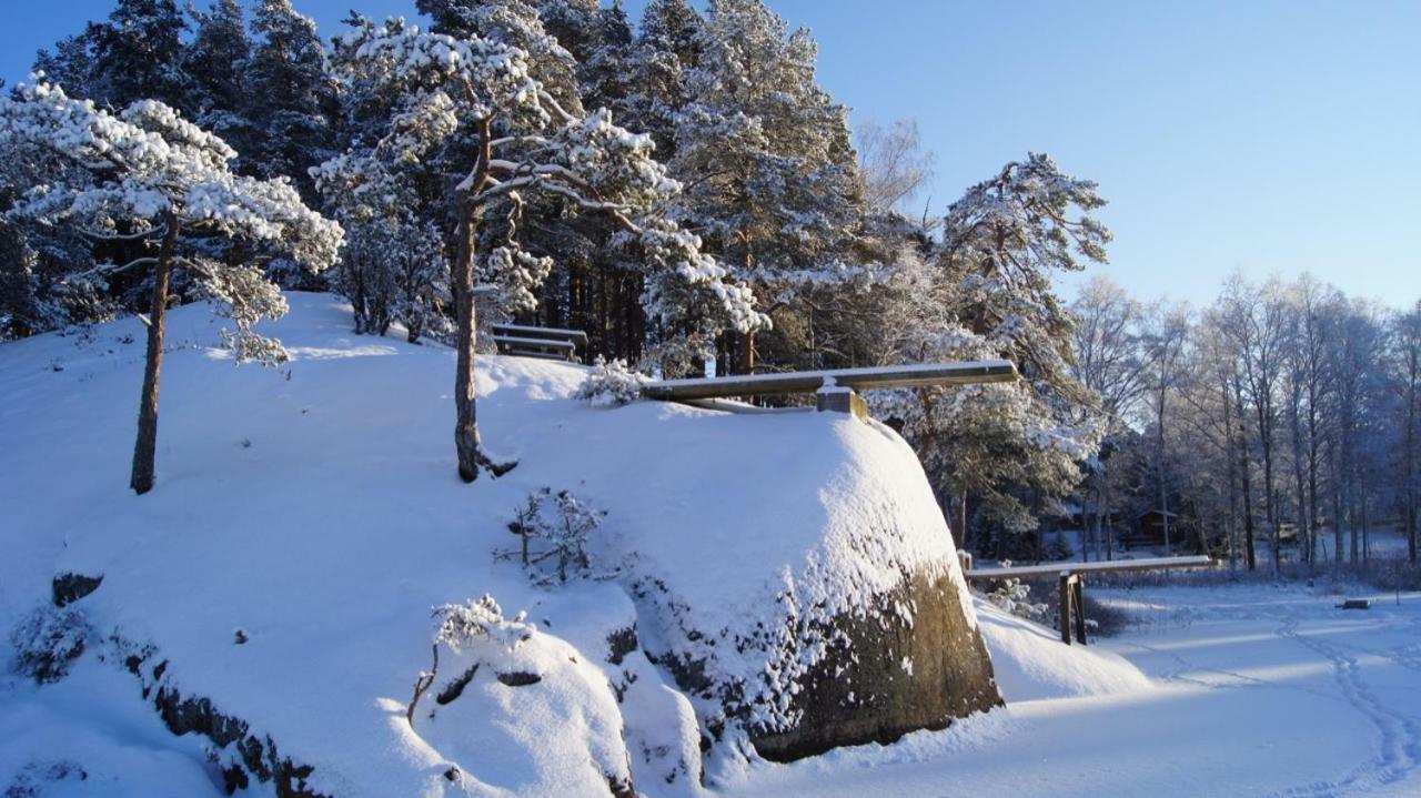 Modern Villa In Stockholm Archipelago Вермдё Экстерьер фото